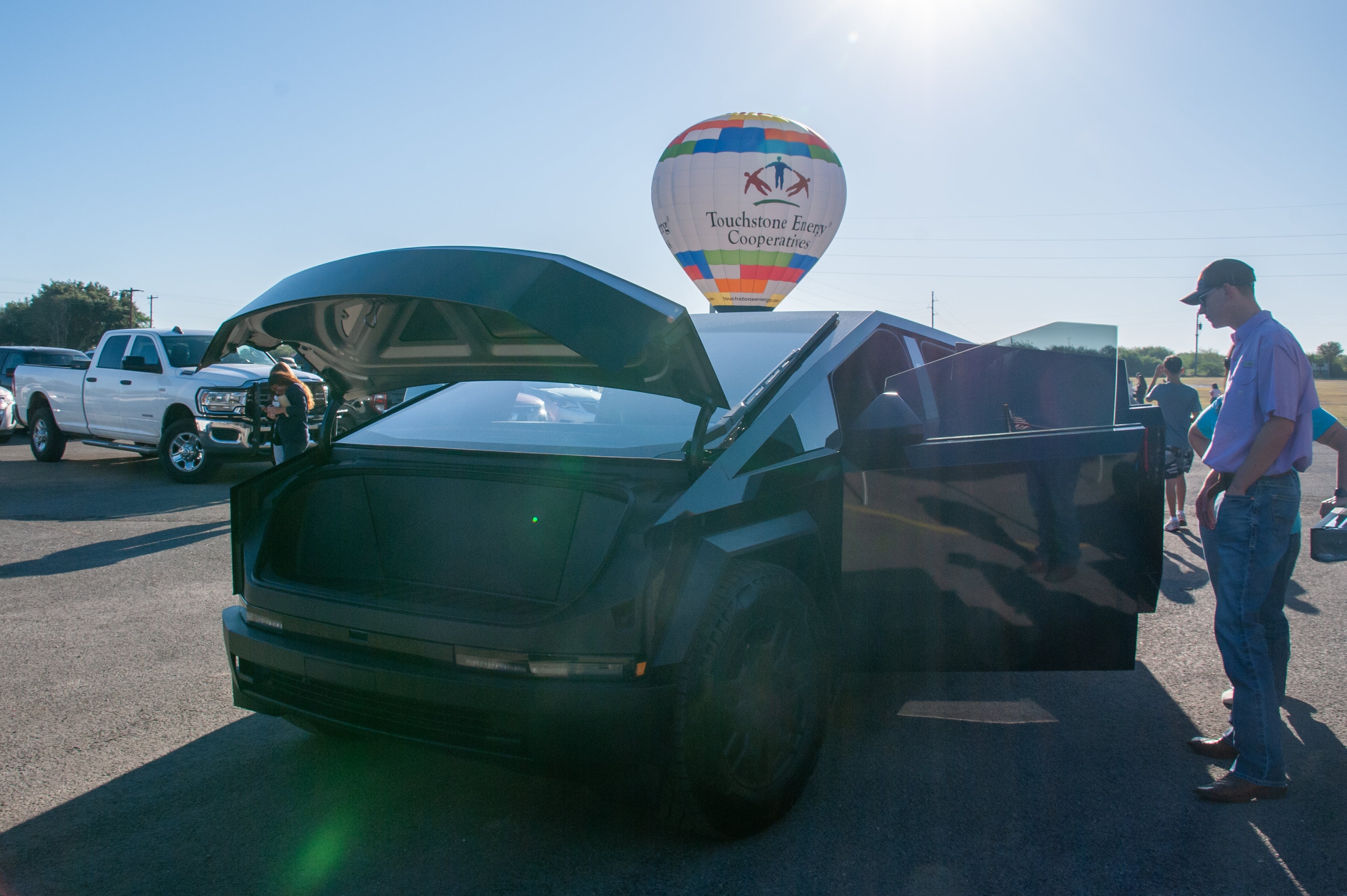 Tesla Cyber Truck with hot air balloon in background